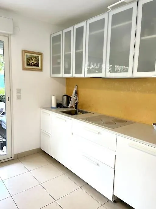 Jolie Appartement De Bord De La Mer Cote D'Azur Roquebrune-Cap-Martin 0*,  France