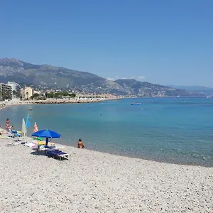Beautiful Near Sea Apartamento